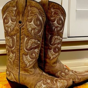 Ladies Bone Floral Cowboy Boots 8 1/2